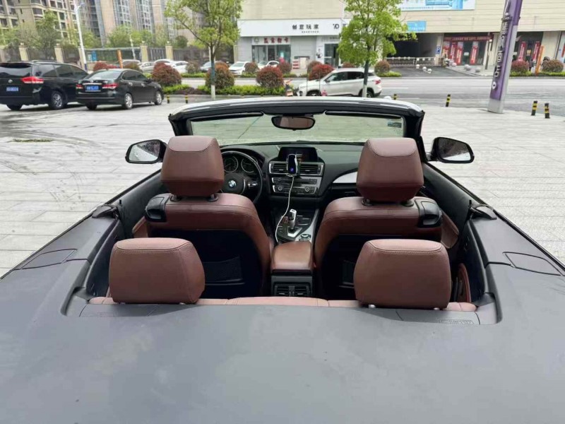 吉安17年宝马2系4