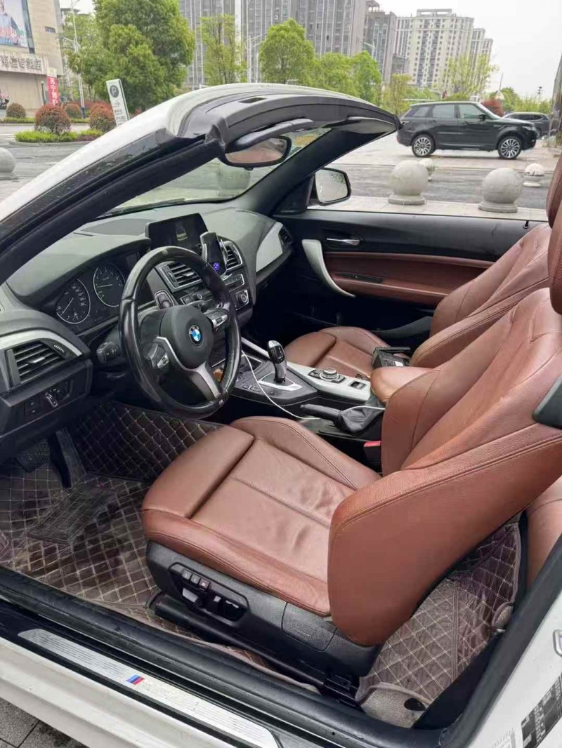 吉安17年宝马2系8