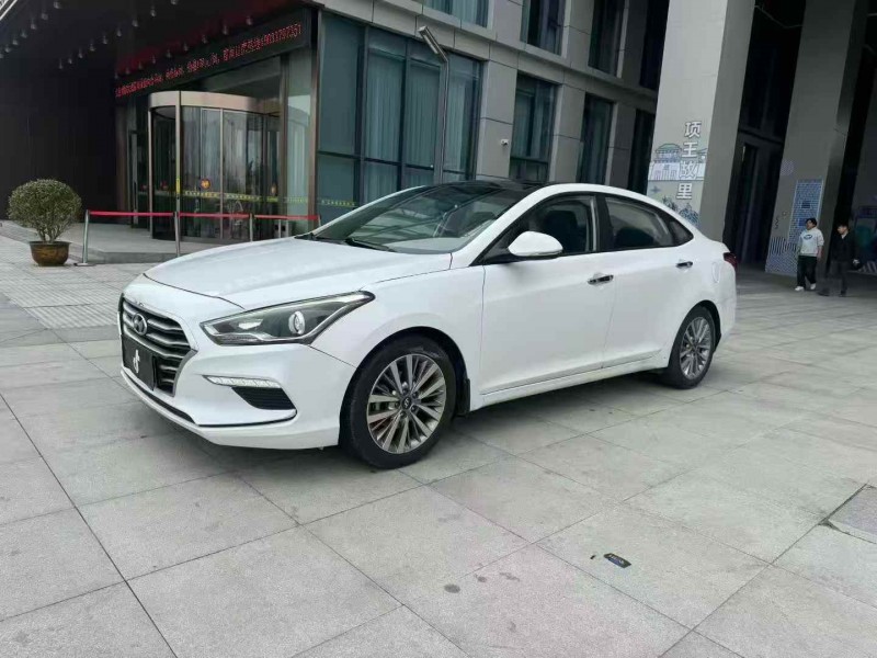 苏州18年现代名图3