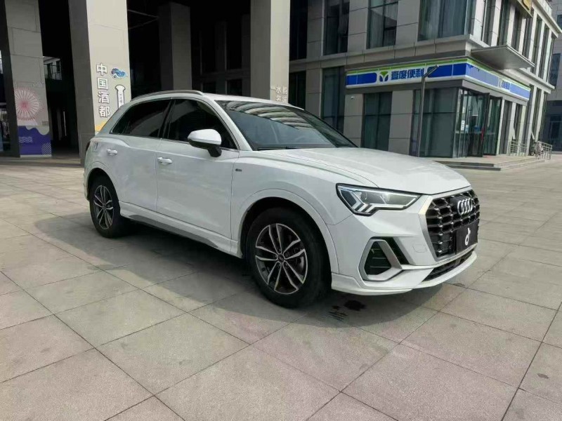苏州23年奥迪Q33