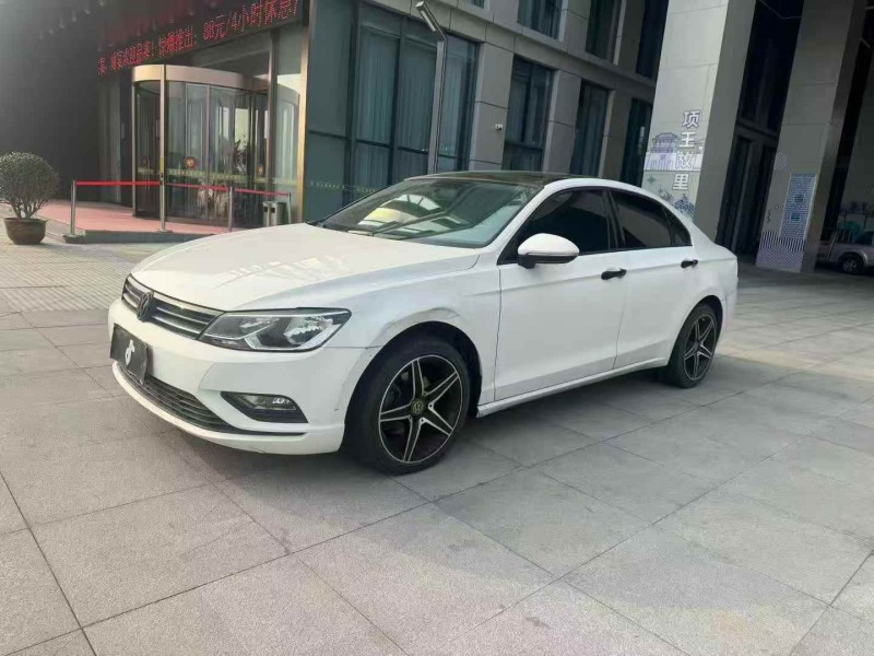 苏州16年大众凌渡3