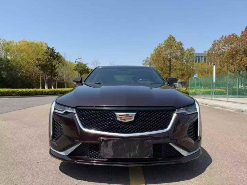 常州20年凯迪拉克CT41