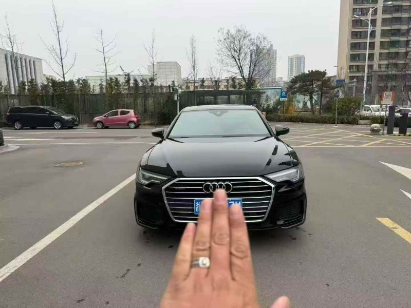 潍坊22年奥迪A6L1