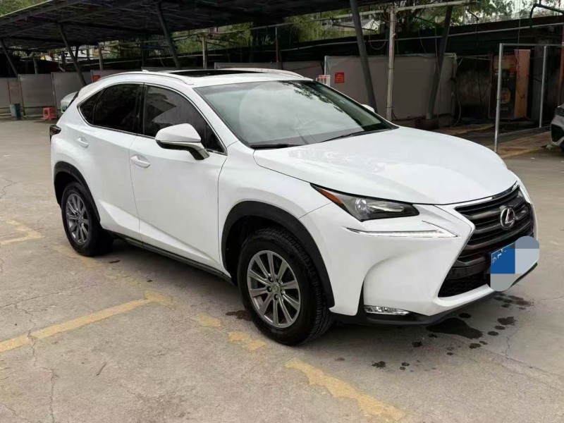 广州17年雷克萨斯NX2