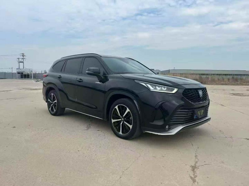 承德21年丰田锐放2