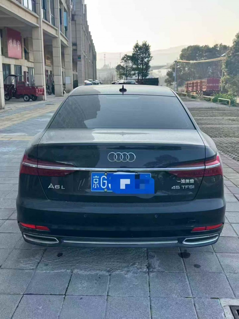 苏州20年奥迪A6L9