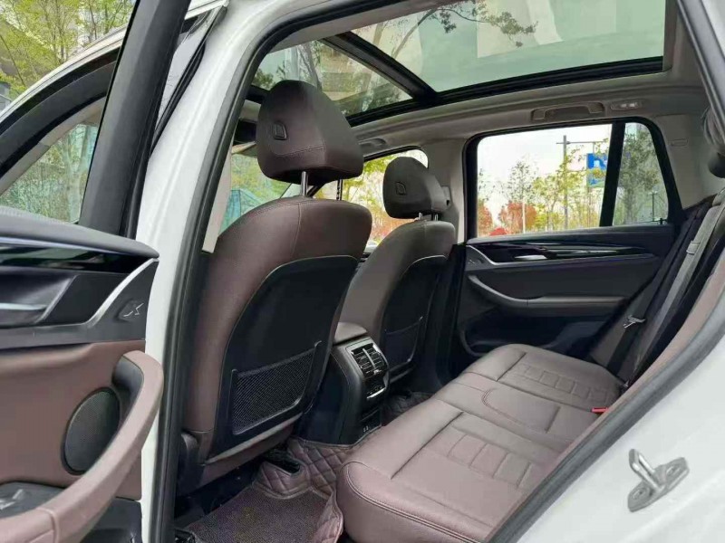 苏州20年宝马X36