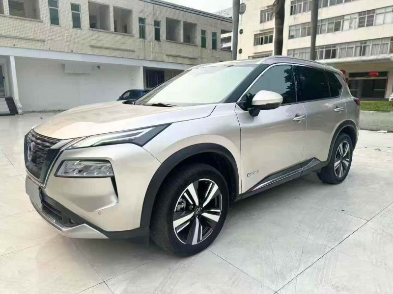 江门24年日产奇骏3