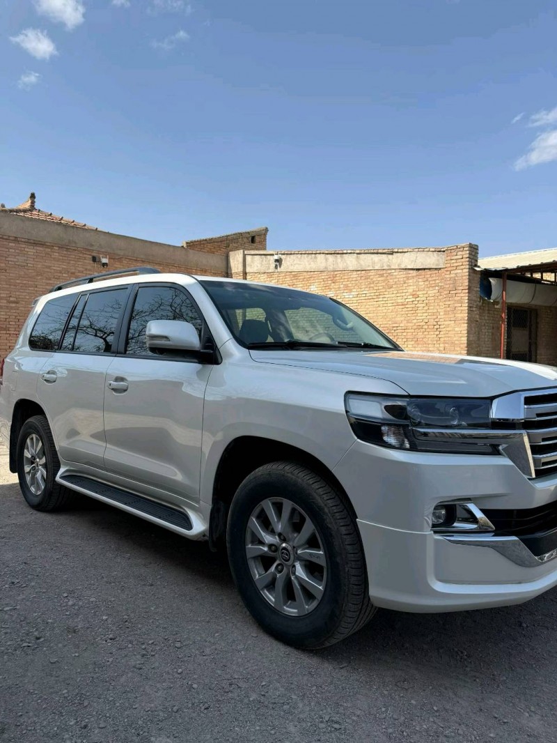 庆阳14年丰田兰德酷路泽2