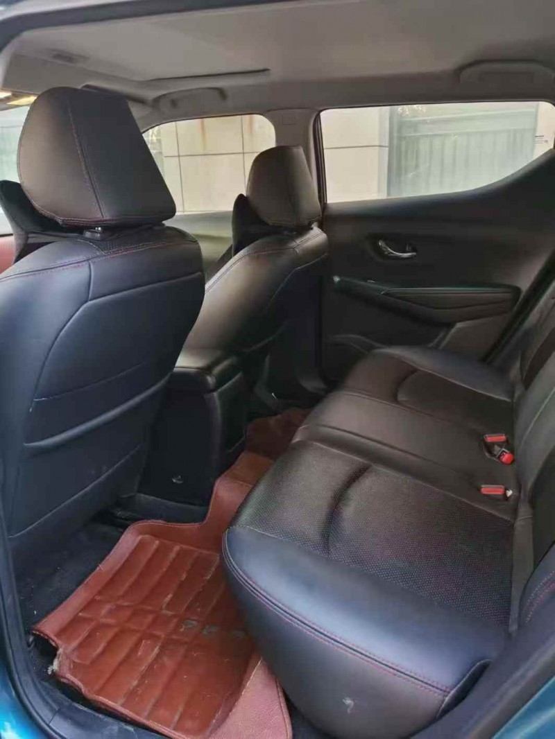 常州16年日产蓝鸟6