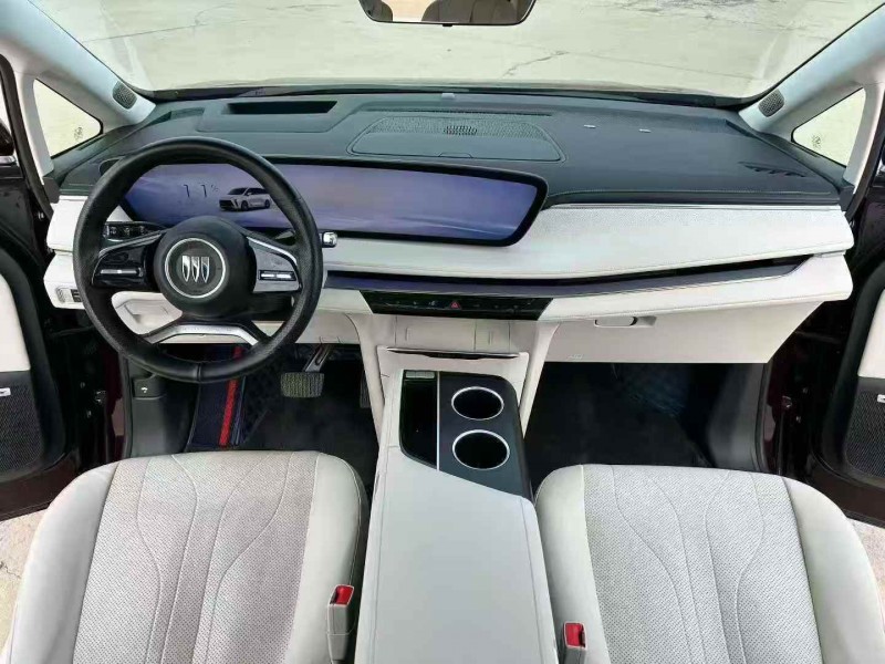 保定24年别克GL84