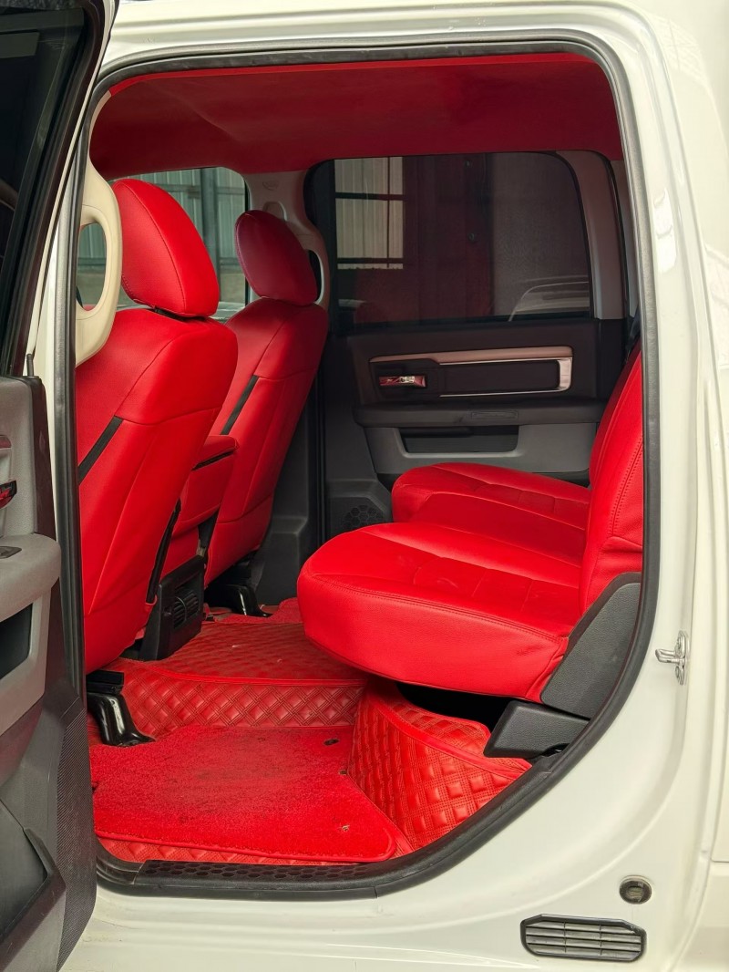 邢台19年道奇公羊8