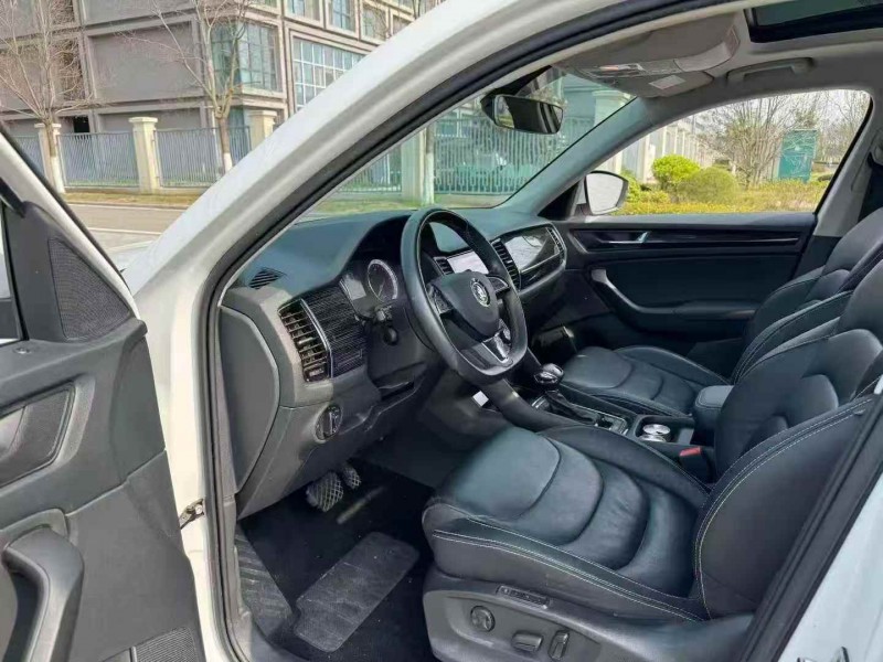 淮安19年斯柯达柯迪亚克6