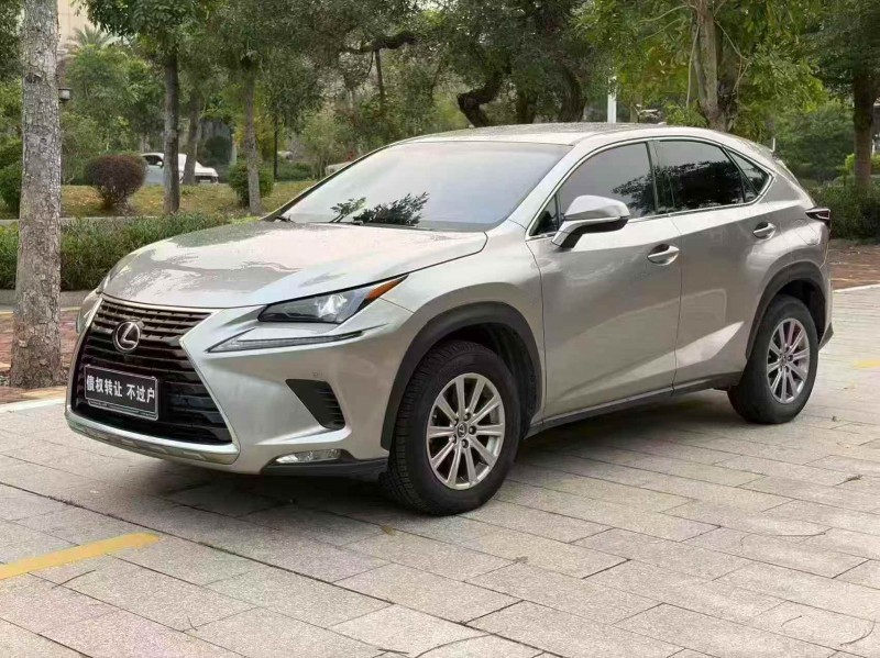 珠海19年雷克萨斯NX2