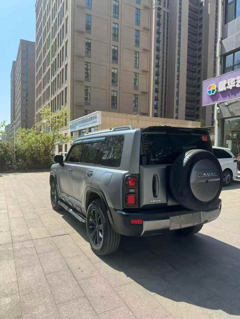 青岛25年哈弗猛龙7