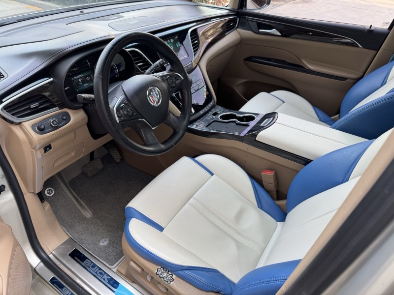 济宁17年别克GL86