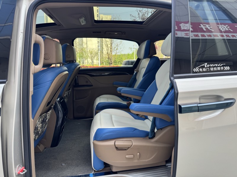 济宁17年别克GL87