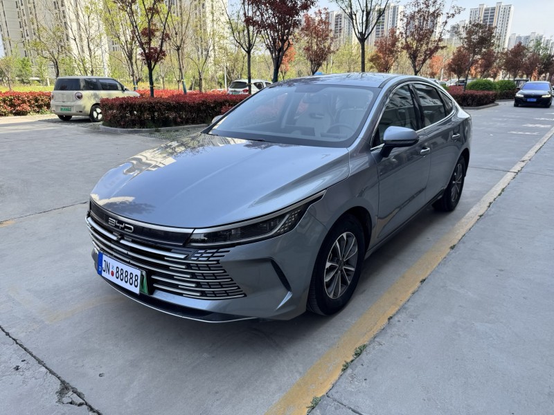 济宁25年比亚迪驱逐舰3