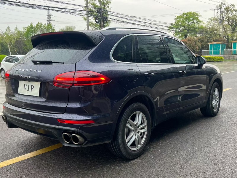 徐州17年保时捷卡宴9