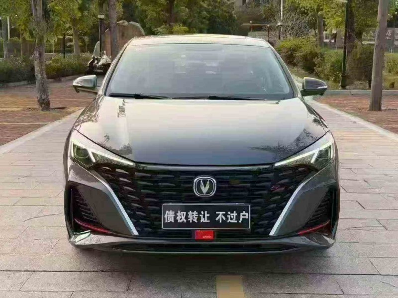 汕头24年长安汽车逸动1