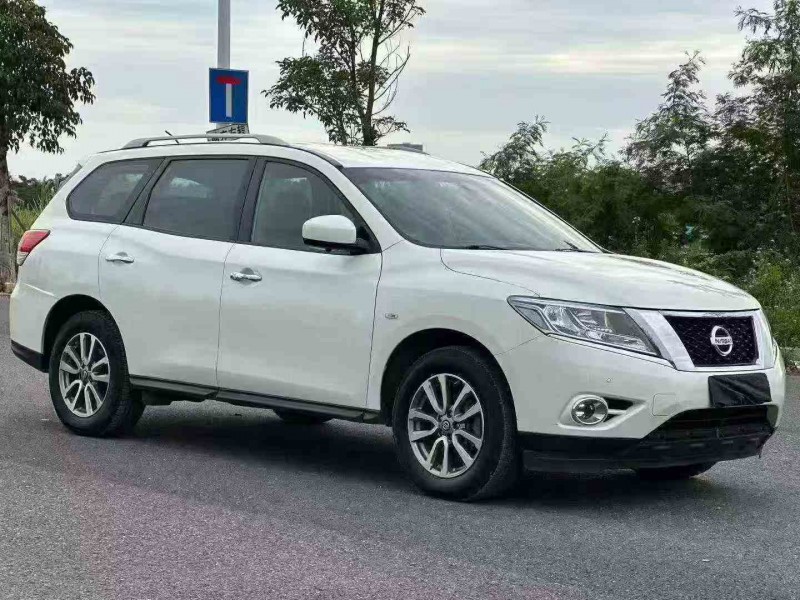 江门19年日产探路者2