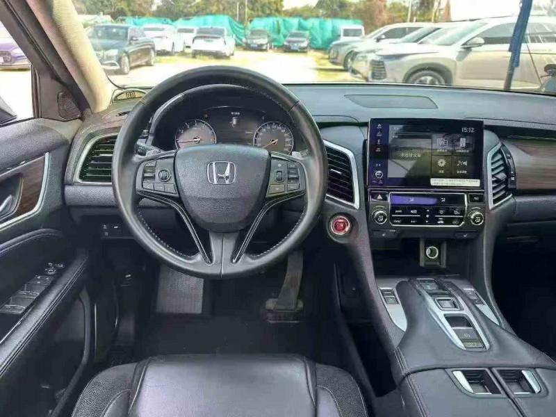 汕头19年本田冠道3