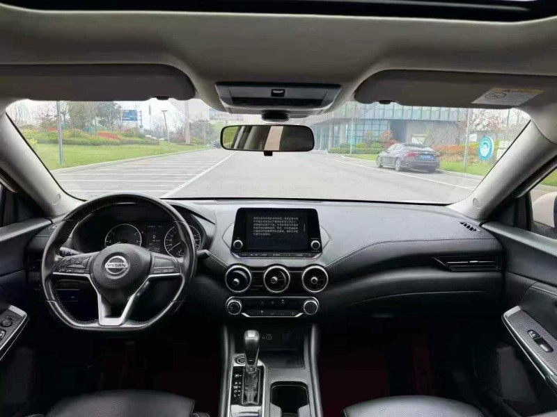 苏州20年日产轩逸7