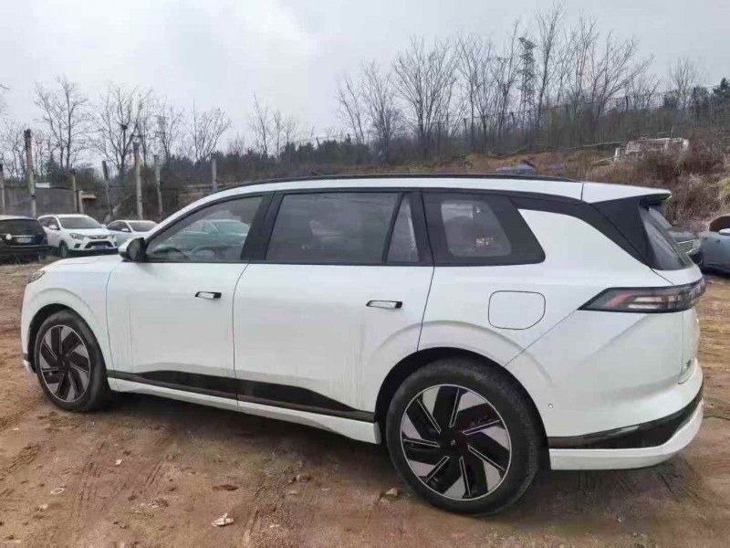 枣庄25年东风奕派7