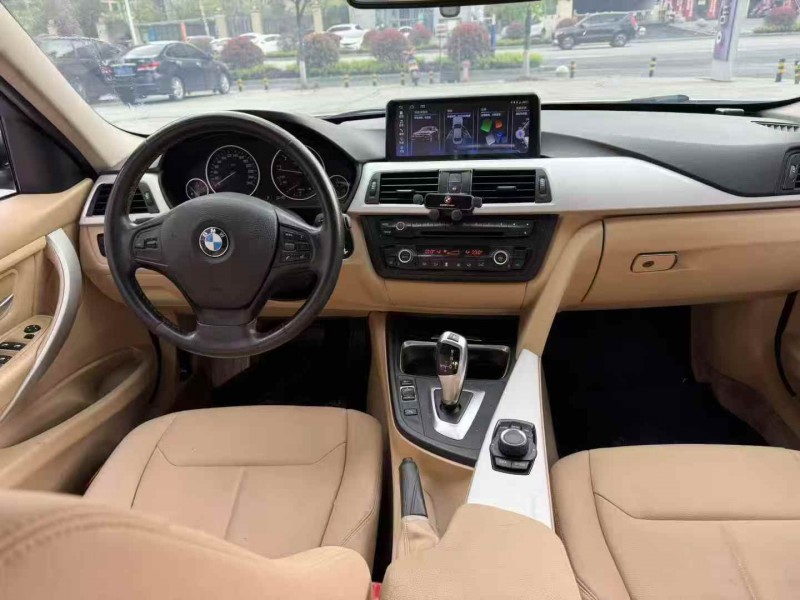 长沙13年宝马3系4