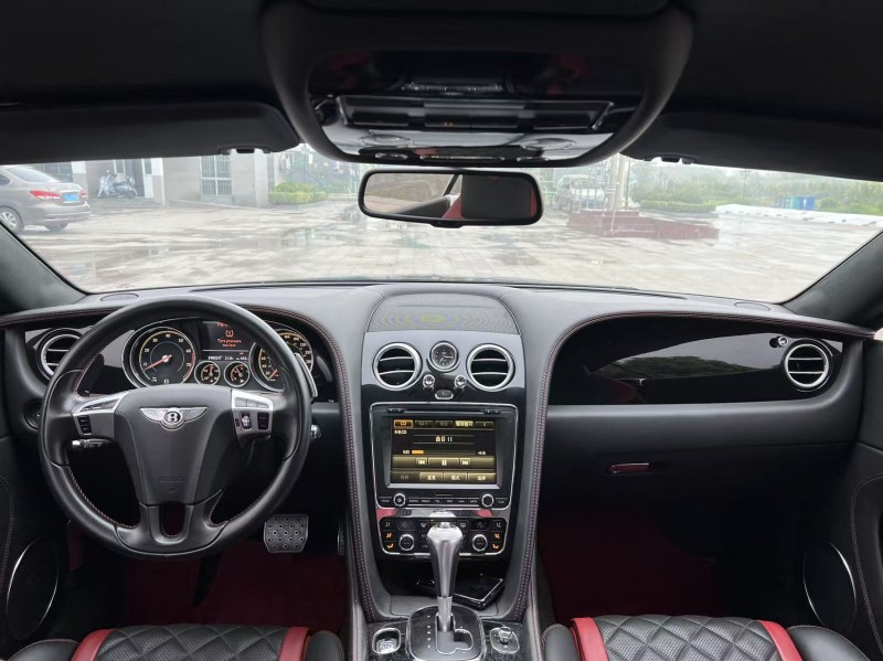 盐城18年宾利欧陆5