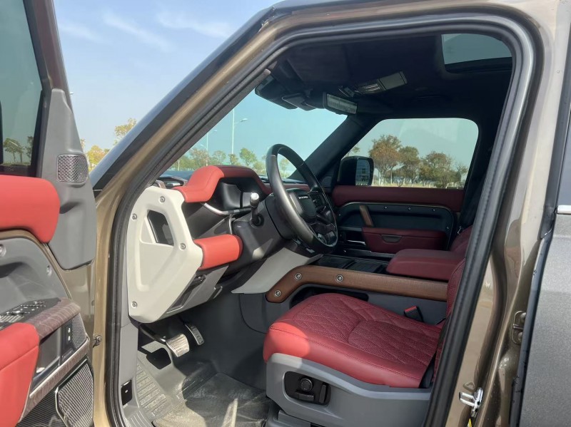 盐城20年路虎卫士5