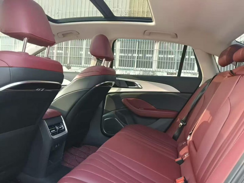 菏泽25年红旗H55