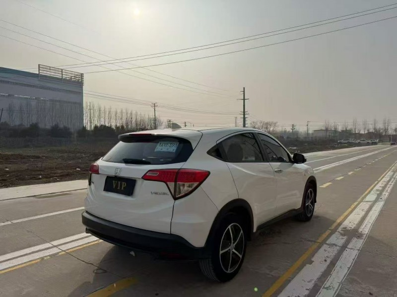 菏泽22年本田缤智8