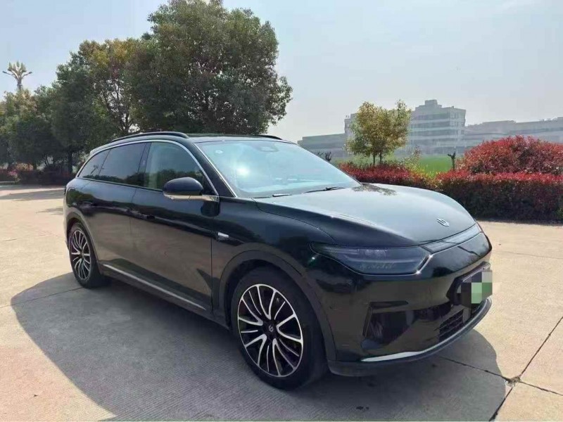 常州18年零跑汽车C113