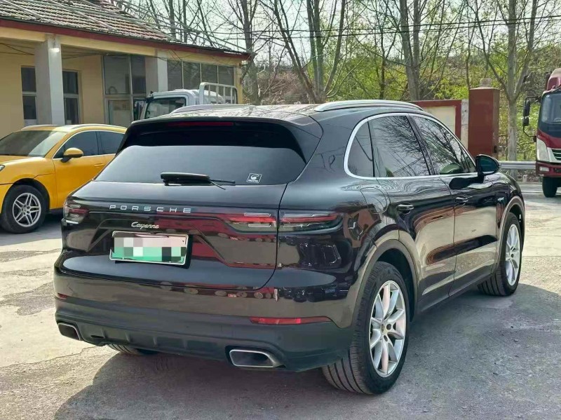 淄博21年保时捷卡宴7