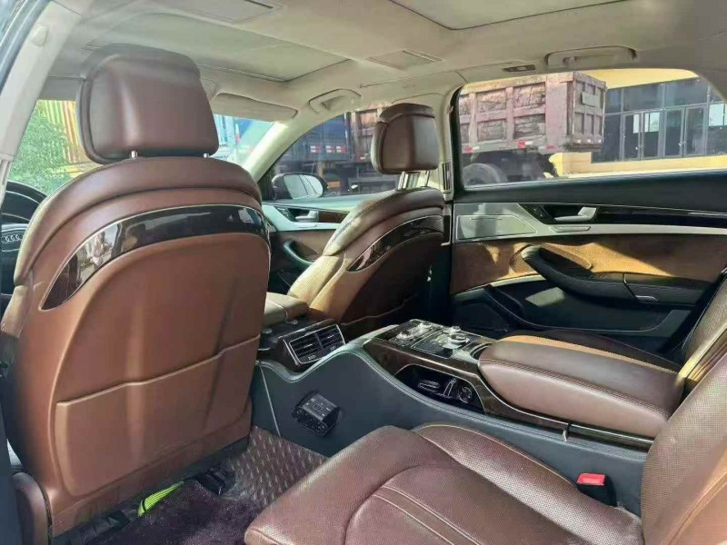 枣庄14年奥迪A8L7