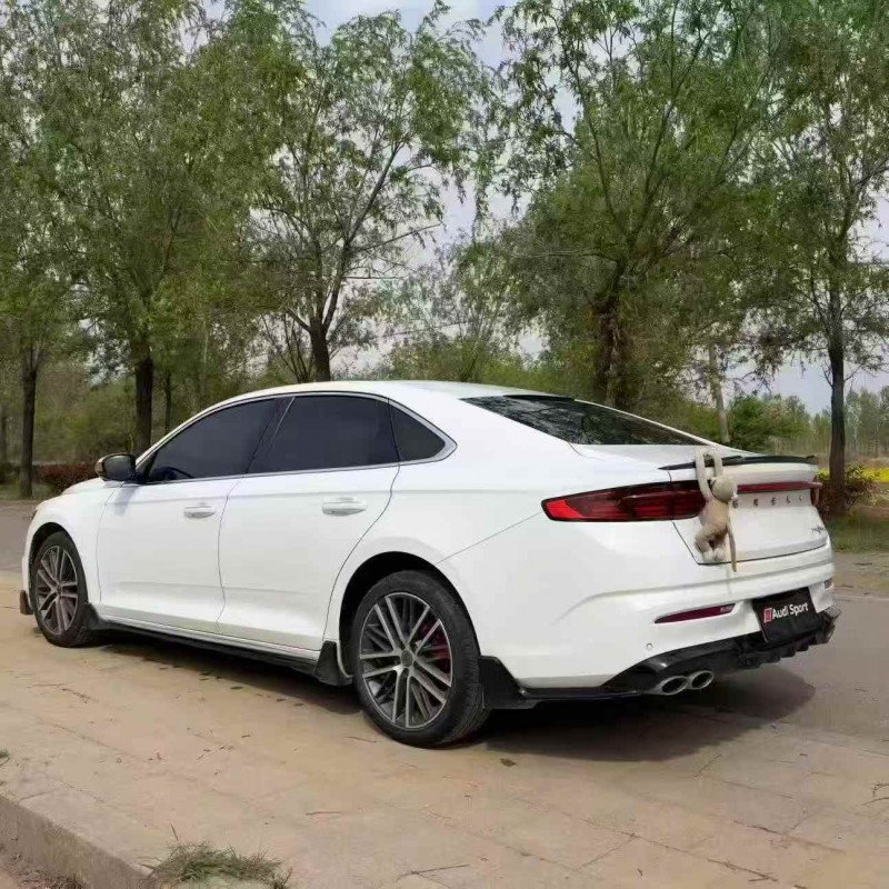 济宁23年吉利星瑞8