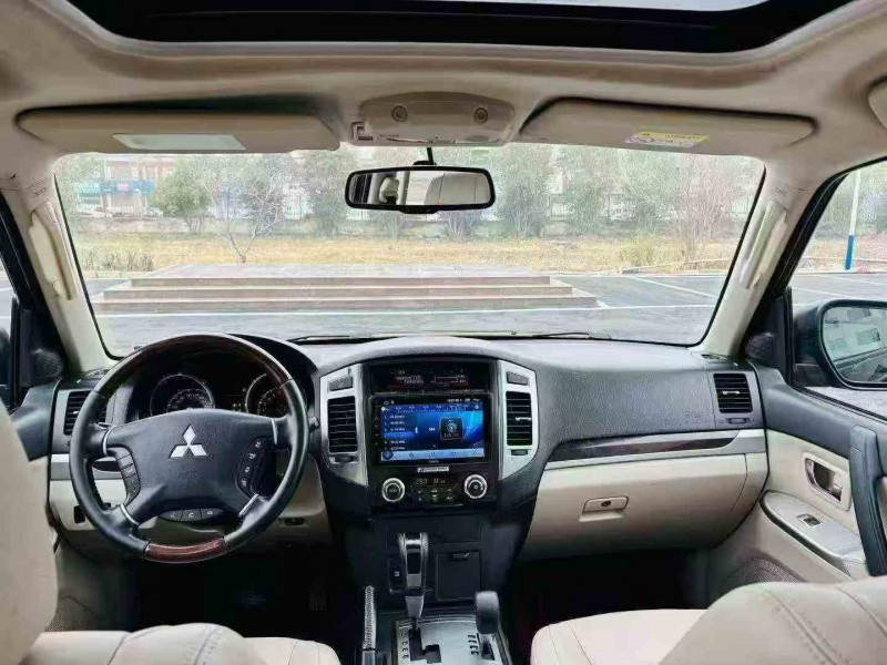 枣庄20年三菱帕杰罗4