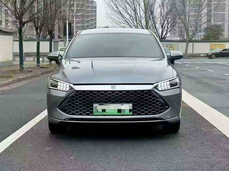 开封25年比亚迪秦1