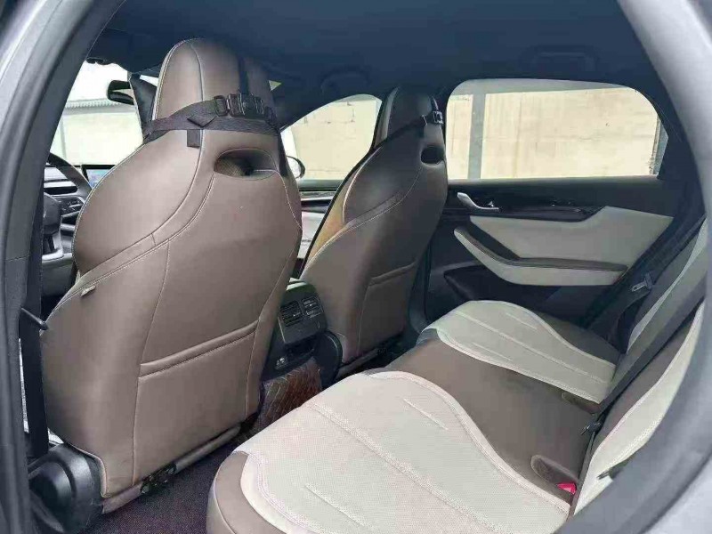 开封25年比亚迪秦4