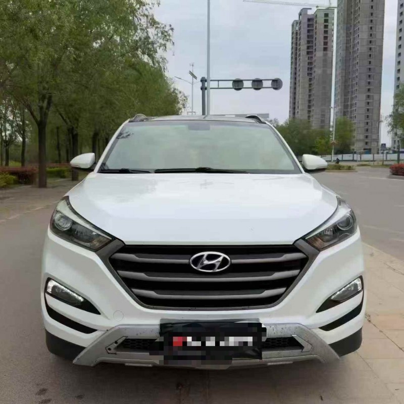 潍坊16年现代途胜1