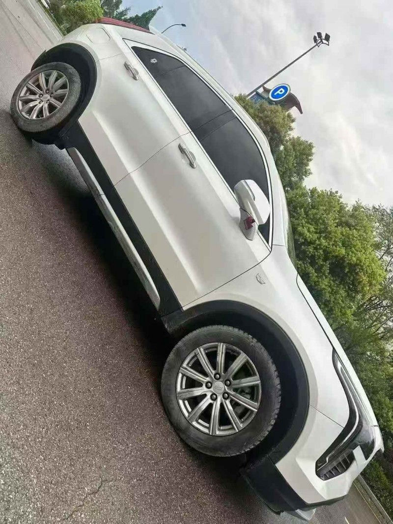 宁波19年凯迪拉克XT43