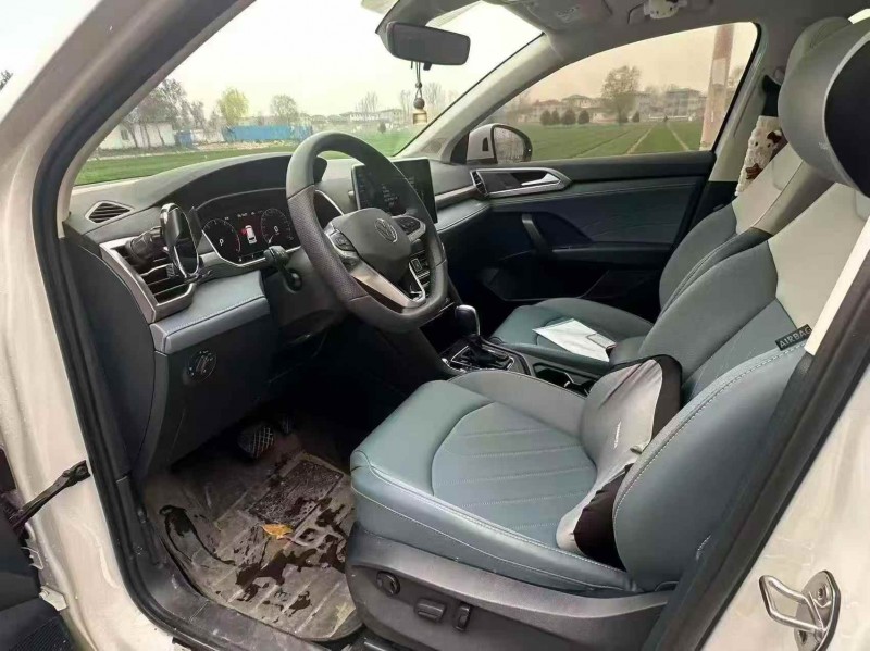 济宁25年大众途岳4