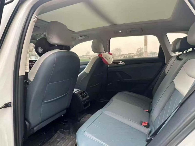 济宁25年大众途岳5