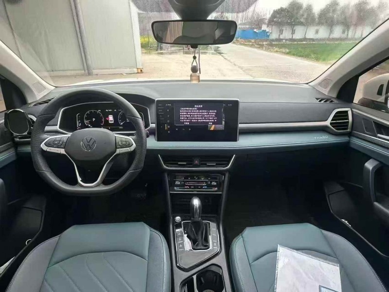 济宁25年大众途岳6