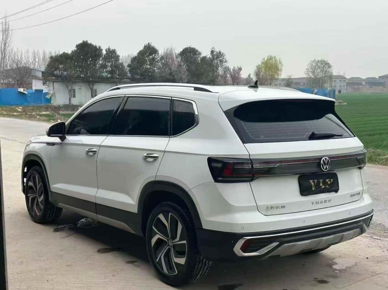 济宁25年大众途岳7