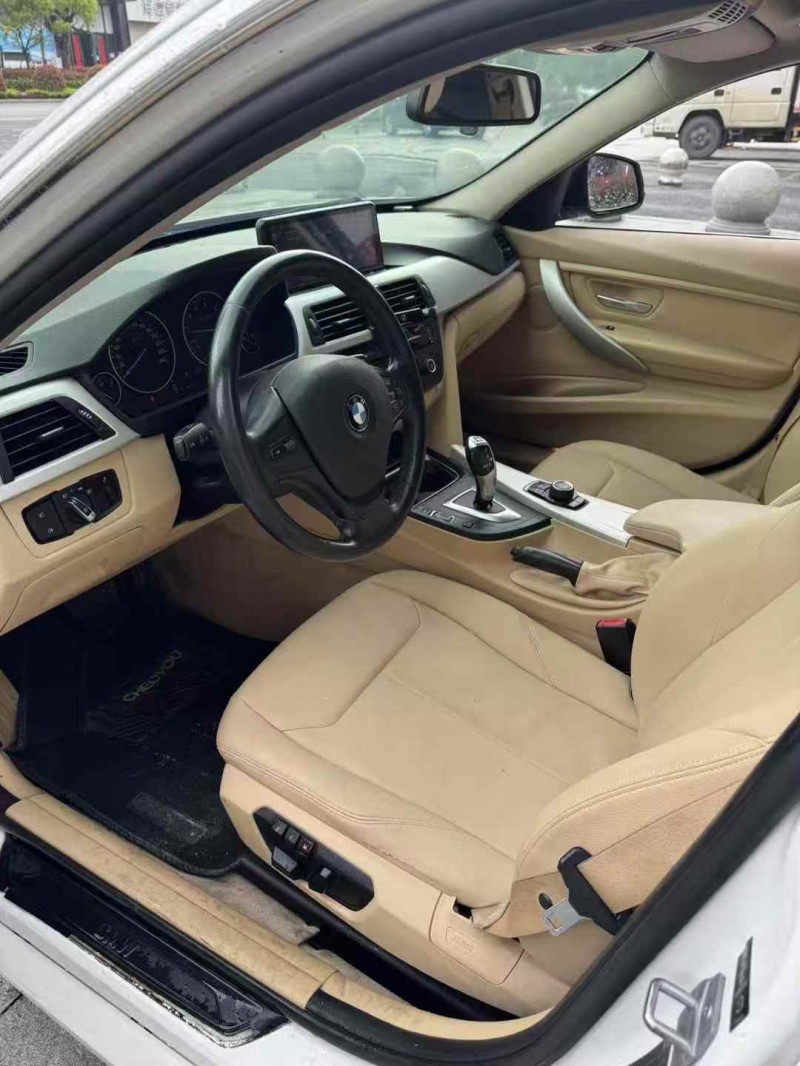 吉安13年宝马3系9