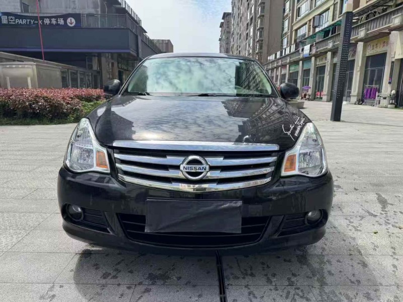 吉安17年日产轩逸1