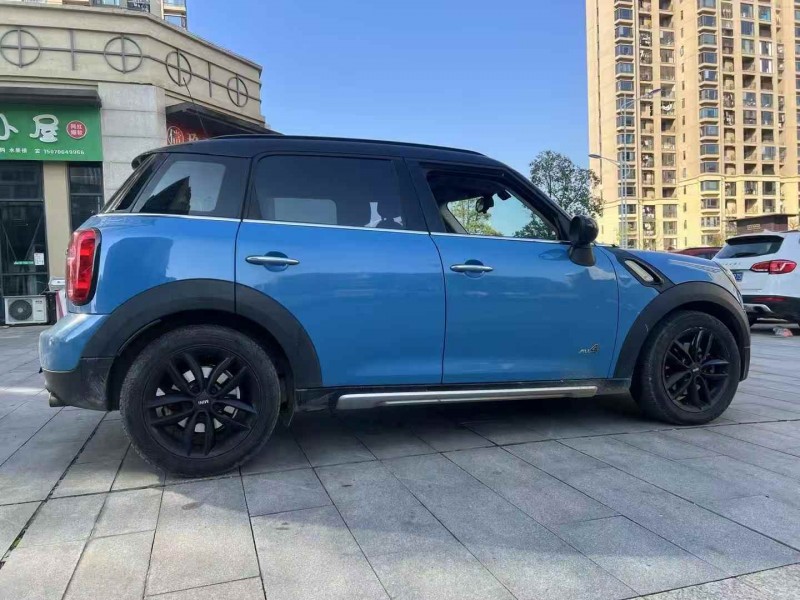 吉安16年MINICOUNTRYMAN5