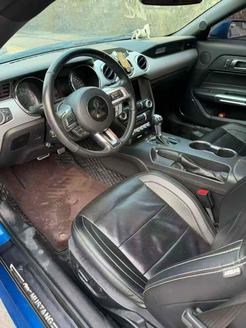 常州20年福特野马4